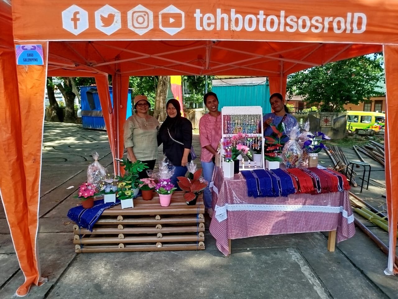 EXPO